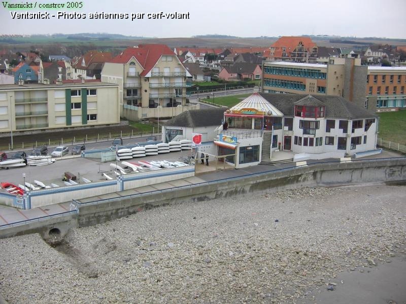 KAP_020_big.JPG - ... Le front de mer ...
